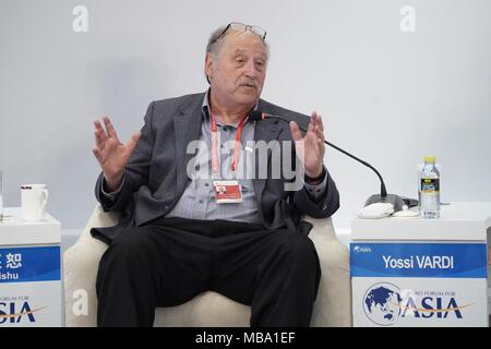 (180409) --, 9 avril 2018 (Xinhua) -- Yossi Vardi, entrepreneur et investisseur d'Israël, prend la parole à la session de "La prochaine vague de la révolution technologique" pendant le Forum de Boao pour l'Asie Conférence annuelle en 2018, le sud de la Chine, province de Hainan, le 9 avril 2018. (Xinhua/Xing Guangli) (wyl) Banque D'Images