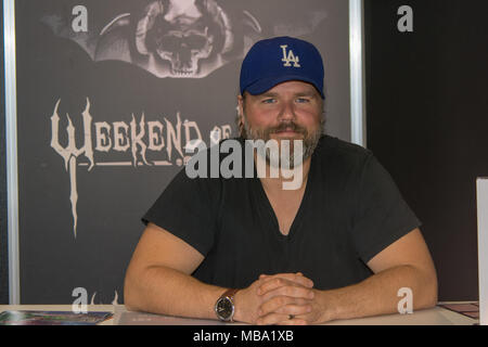 DORTMUND, ALLEMAGNE - le 8 avril : l'Acteur Tyler Labine (Tucker & Dale vs Evil, Reaper, Deadbeat) au week-end d'Enfer, un jour deux (7-8 avril 2018) sur le thème de l'horreur fan convention. Photo : Markus Wissmann/Alamy Live News Banque D'Images