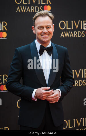 Londres, Royaume-Uni. 8 avril, 2018. L'acteur et chanteur australien Jason Donovan sur le tapis rouge à l'Olivier Awards 2018 s'est tenue au Royal Albert Hall à Londres. Il a interprété une chanson de Joseph pour célébrer le 50e anniversaire du salon Crédit : David Betteridge/Alamy Live News Banque D'Images