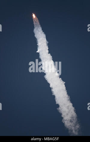 Spacex Iridium-5 à partir de l'espace de la mission complexe de lancement 4E (SLC-4E) Banque D'Images
