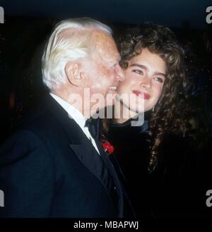 Douglas Fairbanks Jr. Brooke Shields 1983 Photo de John Barrett/PHOTOlink.net Banque D'Images