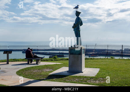 Statue de l'amiral sir Bertram Ramsay Accueil, commandant de la marine au cours de l'évacuation de Dunkerque en 1940 et de D-Day en 1944, le château de Douvres, Kent Banque D'Images