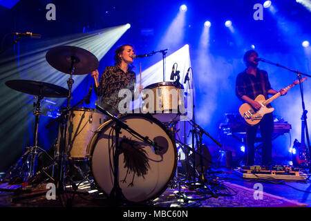 La Suisse, musicien italien duo Moi et Marie avec Maria de Val et Roland Scandella live au Schüür Lucerne, Suisse Banque D'Images