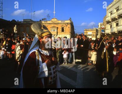 Festivals - Pâques - le Vendredi saint en procession sur Mosta Malte. Le grand prêtre juif. - ©Charles Walker / Banque D'Images