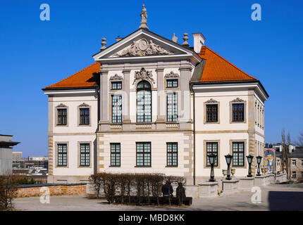 Varsovie, Mazovie / Pologne - 2018/04/07 : Quartier historique de la vieille ville de Varsovie - Fryderyk Chopin Museum au Palais Ostrogski Banque D'Images