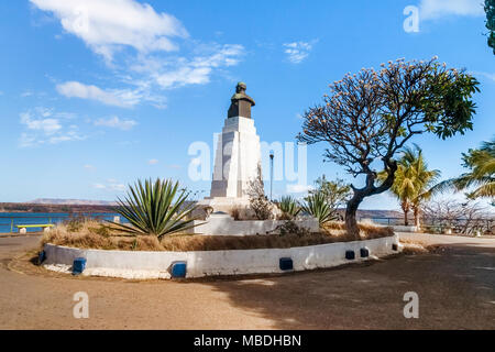 La statue du Maréchal Joffre à Diego Suarez (Anrsiranana), au nord de Madagascar Banque D'Images