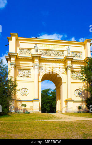 Rendez-vous, aussi appelé le Temple de Diana, est situé entre les villes de Valtice et Lednice en République tchèque. Banque D'Images