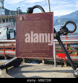 Close-up d'une plaque commémorative, SS Moyie, bateaux à aubes du lac Kootenay, Kaslo, British Columbia, Canada Banque D'Images