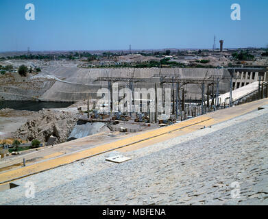 Assouan Egypte grand barrage d'Assouan Lac Nasser Banque D'Images