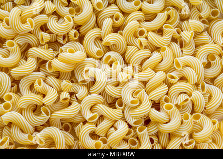 Macaroni cavatappi beaucoup d'arrière-plan sec. Banque D'Images
