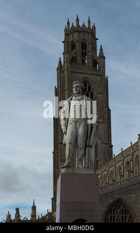 Saint Botolph et Statue de Herbert Ingram, Boston, England Banque D'Images