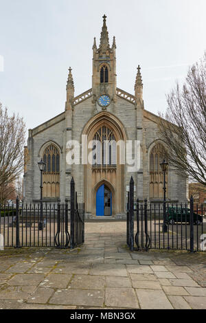 Entrée de l'église All Saints à Portsmouth. Orientation Portrait. La perspective a été corrigée. Banque D'Images