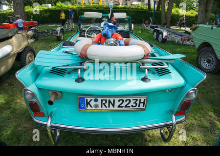 Arrière d'un véhicule amphibie Amphicar, exposition à Moselle, Neumagen-Dhron, Rhénanie-Palatinat, Allemagne Banque D'Images