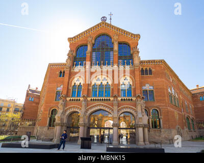 Barcelone, Espagne - 18 mars 2017 : avis des principaux bâtiments de la Santa Creu i Sant Pau (Sainte Croix et de l'hôpital Saint Paul) Banque D'Images