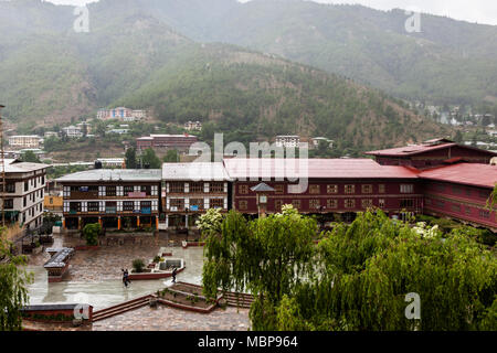 Tour de l'horloge Square de road trip au Bhoutan dans l'himalaya Banque D'Images