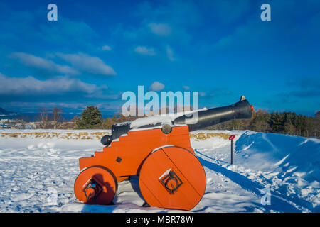 Forteresse médiévale Kristiansten, situé sur une colline à l'est de la ville de Trondheim, historiquement, Kaupangen Nidaros, et Trondhjem, est une ville et une municipalité située dans le comté de Sor-Trondelag, Norvège Banque D'Images