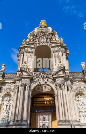 Kronentor ou Couronne porte dans le Palais Zwinger. Dresde. Allemagne Banque D'Images