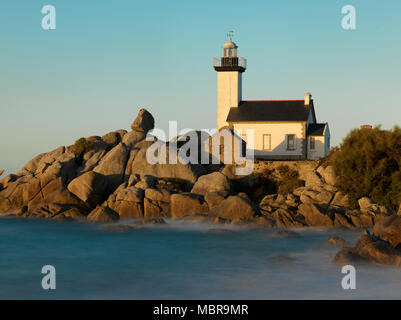 Phare de Pontusval, Phare de Pontusval, Brignogan Plage, plage de rochers, département du Finistère, Bretagne, France Banque D'Images