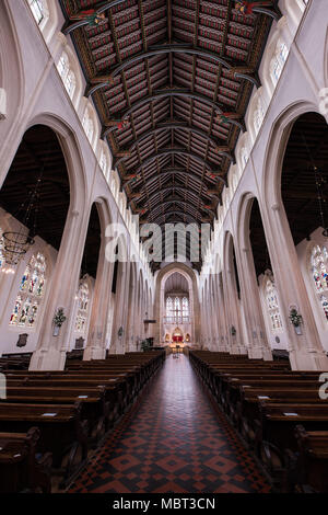 Nef et le plafond en bois (à l'Est) à l'église cathédrale de St Edmundsbury ( aka St Edmund, St James, St Dennis) à Bury St Edmund's, en Angleterre. Banque D'Images