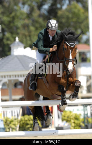 Conor Swale (IRE) équitation Nepomuk, Winter Equestrian Festival de Wellington, Floride, mars 2007, Moyen Tour Final 1,50 Classic Banque D'Images