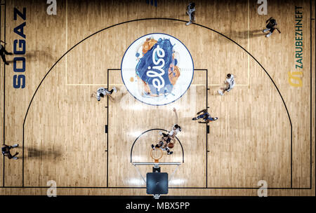 Tallinn, Tallinn, Estonie. Apr 11, 2018. VTB United League jeu comme BC Kalev Cramo a perdu 95:105 pour le CSKA Moscou à Saku Suurhall à Tallinn. Credit : Hendrik Osula SOPA/Images/ZUMA/Alamy Fil Live News Banque D'Images