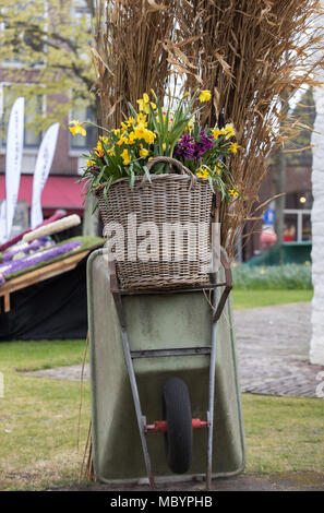 Noordwijkerhout, Pays-Bas - 21 Avril 2017 : décorations floristique à la traditionnelle parade des fleurs Bloemencorso de Noordwijk à Haarlem dans l Banque D'Images