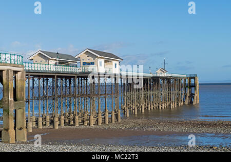 Penarth Pier sur la côte de Glamorgan, Pays de Galles, Royaume-Uni Banque D'Images