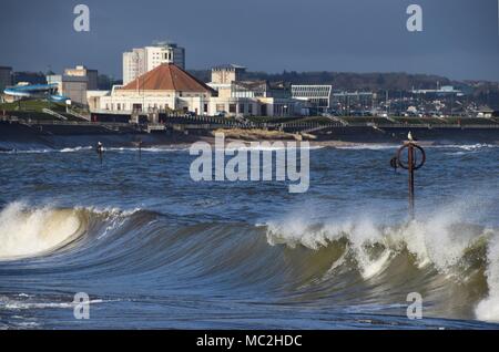 La plage d''Aberdeen de nord vers le sud de bal et un centre de loisirs de plage Banque D'Images