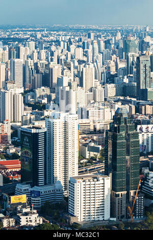 BANGKOK, THAÏLANDE - 09 NOVEMBRE 2014 : Bangkok vue panoramique depuis la tour Baiyoke, Thaïlande Banque D'Images