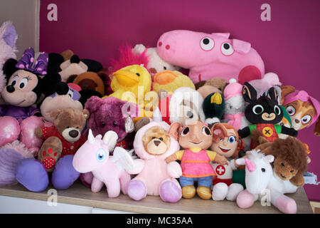 Collection de jeunes filles jouets en peluche Banque D'Images