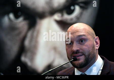 L'ancien champion du monde Tyson Fury lors de la conférence de presse au Four Seasons Hotel, Londres. Banque D'Images