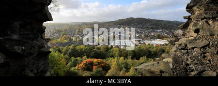 Vue d'automne sur la ville de Kendal Kendal Castle, Cumbria, Angleterre, Royaume-Uni Banque D'Images