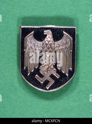 Médaille du service allemand SWASTIKA avec l'Aigle et croix gammée Banque D'Images