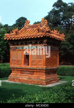 Parfum de la Chine dans les jardins du temple de Tombeaux des Ming au nord de Beijing Banque D'Images