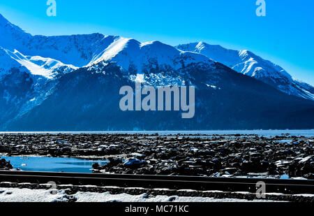 Le printemps sur Turnigan Arm Banque D'Images