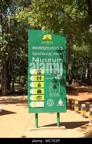 North Central Province Sigiriya Sri Lanka Sigiriya Museum Sign Banque D'Images