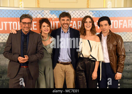 Rome Italie 13 avril 2018. À l'hôtel the st Regis- Une séance de présentation du film, le casting IL TUTTOFARE Crédit : Giuseppe Andidero/Alamy Live News Banque D'Images