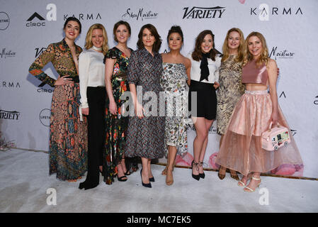 New York, 13 avril 2018. Tina Fey et Broadway cast de Mean Girls. Crédit : Erik Pendzich/Alamy Live News Banque D'Images