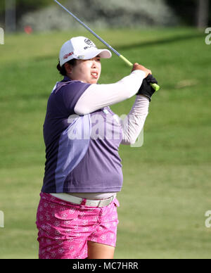 13 avril 2018 - Shanshan Feng au 18e trou lors du troisième tour de la LPGA Championship LOTTE au Ko Olina Golf Club à Kapolei, HI - Michael Sullivan/CSM Banque D'Images