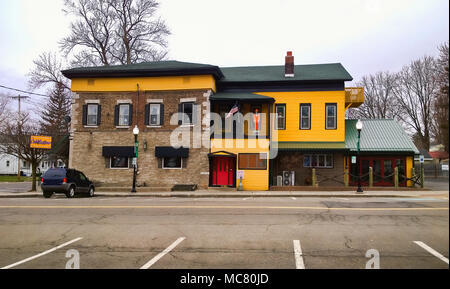 Liverpool, New York, USA. 14 avril, 2018. Le Cobblestone Ale House dans le petit village de Liverpool, New York, à proximité de la rive du lac Onondaga . Banque D'Images