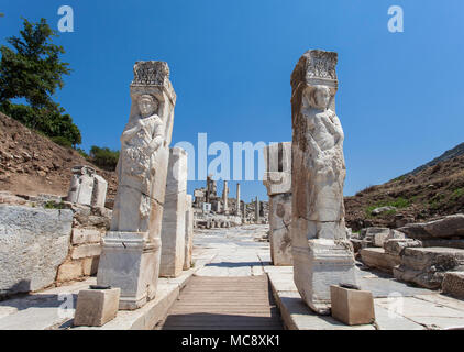 Hercules porte dans l'ancienne ville d'Ephèse en Turquie. Banque D'Images