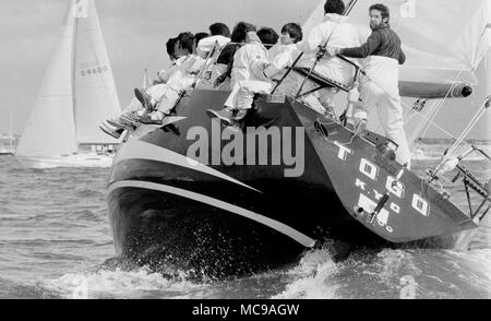 AJAXNETPHOTO. 1983. SOLENT, en Angleterre. L'ADMIRAL'S CUP - 3ème course côtière - TOGO (Japon). PHOTO:JONATHAN EASTLAND/AJAX REF:1983 085 Banque D'Images