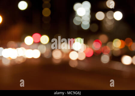 Résumé de flou artistique en arrière-plan de scène lumineux multicolore Banque D'Images