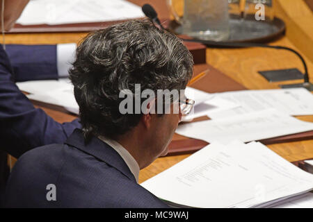 New York City, United States. 14 avr, 2018. Représentant de la France François Delattre. Le Conseil de sécurité des Nations Unies s'est réuni en session extraordinaire le samedi matin pour débattre entre nous et des attaques aériennes contre les installations d'armes chimiques du gouvernement syrien. Credit : Andy Katz/Pacific Press/Alamy Live News Banque D'Images