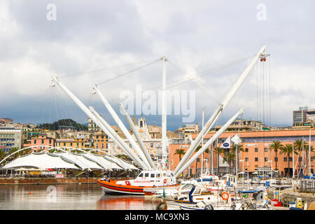 Gênes, Italie - le 23 juin 2017 Vue de Gênes Italie - Porto Antico Banque D'Images