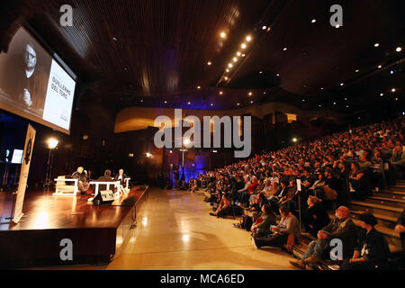 Malaga, Espagne, 14 avril 2018. Le réalisateur mexicain Guillermo del Toro s'occupe du Festival de Malaga. Le festival de Malaga ou Malaga film festival est un festival de cinéma organisé à Malaga, c'est principalement de promouvoir les films en langue espagnole. Credit : SOPA/Alamy Images Limited Live News Banque D'Images