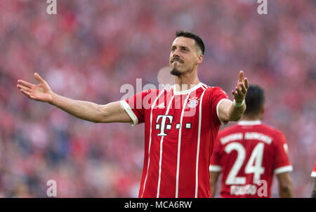 Munich, Allemagne. 14 avr, 2018. jubilation à 2-1, gardien de Sandro Wagner (Bayern) GES/football/1ère Bundesliga : le Bayern Munich - Borussia Mönchengladbach, 14.04.2018 Le football : 1ère ligue : Bayern vs Borussia Mönchengladbach, Munich, le 14 avril 2018 | dans le monde l'utilisation de crédit : afp/Alamy Live News Banque D'Images