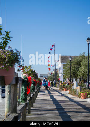 Coulisses du centre-ville de Beaufort, NC. Caroline du Nord de l'est ville au bord de l'eau préférée. Visiter les petites boutiques, monter à bicyclette en ville, marche arrière dans le temps. Banque D'Images