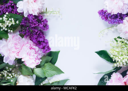 Lilas, pivoines et roses Lilly de la pr. Banque D'Images