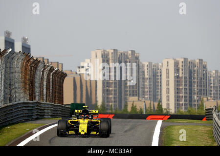 Shanghai : Sport Automobile : Formule 1 2018 Grand Prix de Chine Heineken Chinese Grand Prix de Formule 1 Circuit de Shanghai à Shanghai, Chine.# 55 Carlos Sainz (ESP, Renault ), 15 avril 2018. Dans le monde d'utilisation | Banque D'Images